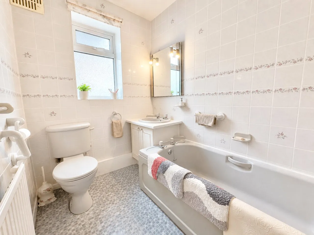 Ridgewood Drive, Pensby, CH61, photo 9