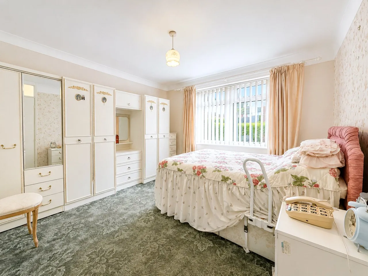 Ridgewood Drive, Pensby, CH61, photo 6