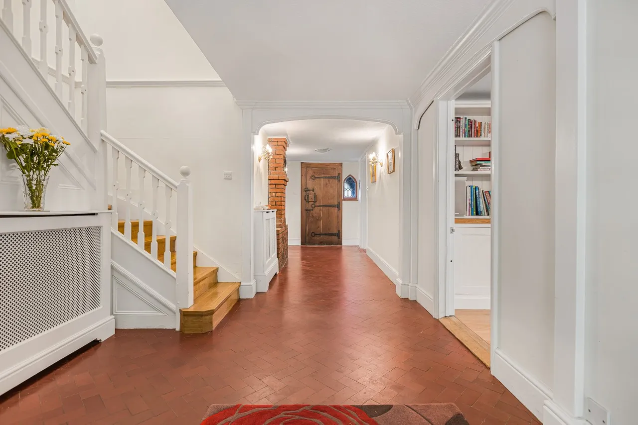 Cheynes Lodge, Cottered, SG9, photo 6