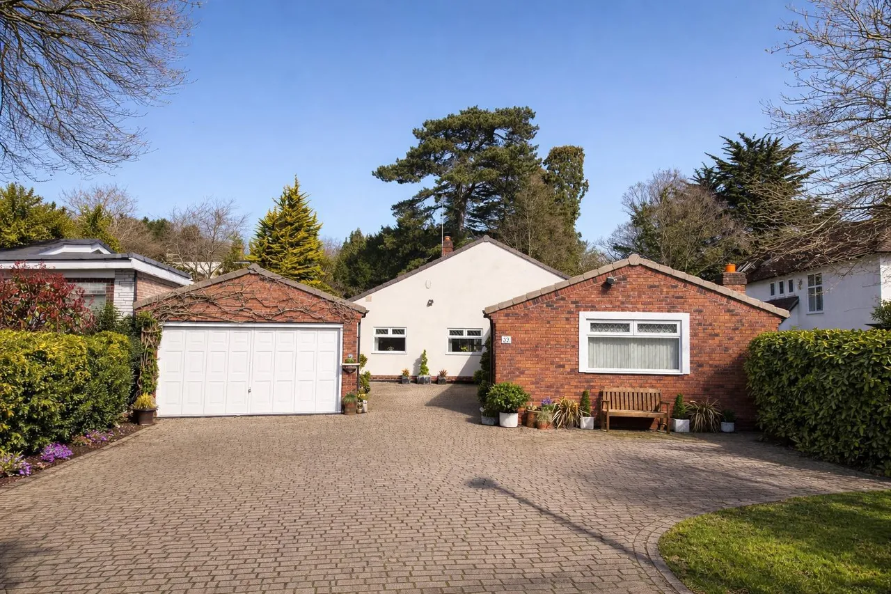 5 bed house for sale, Church Lane, Kirk Ella, HU10