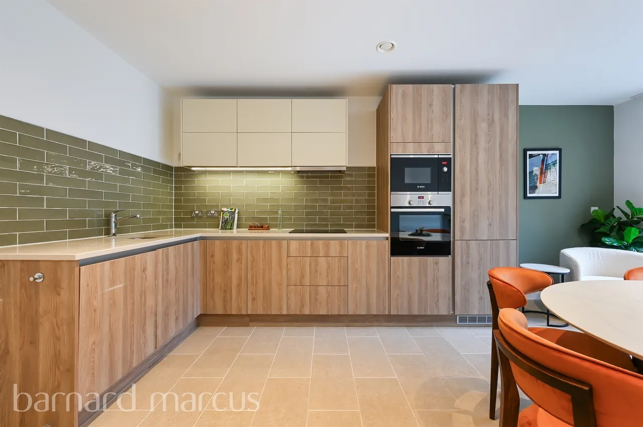 Beatrice Place, London, SW19, photo 15