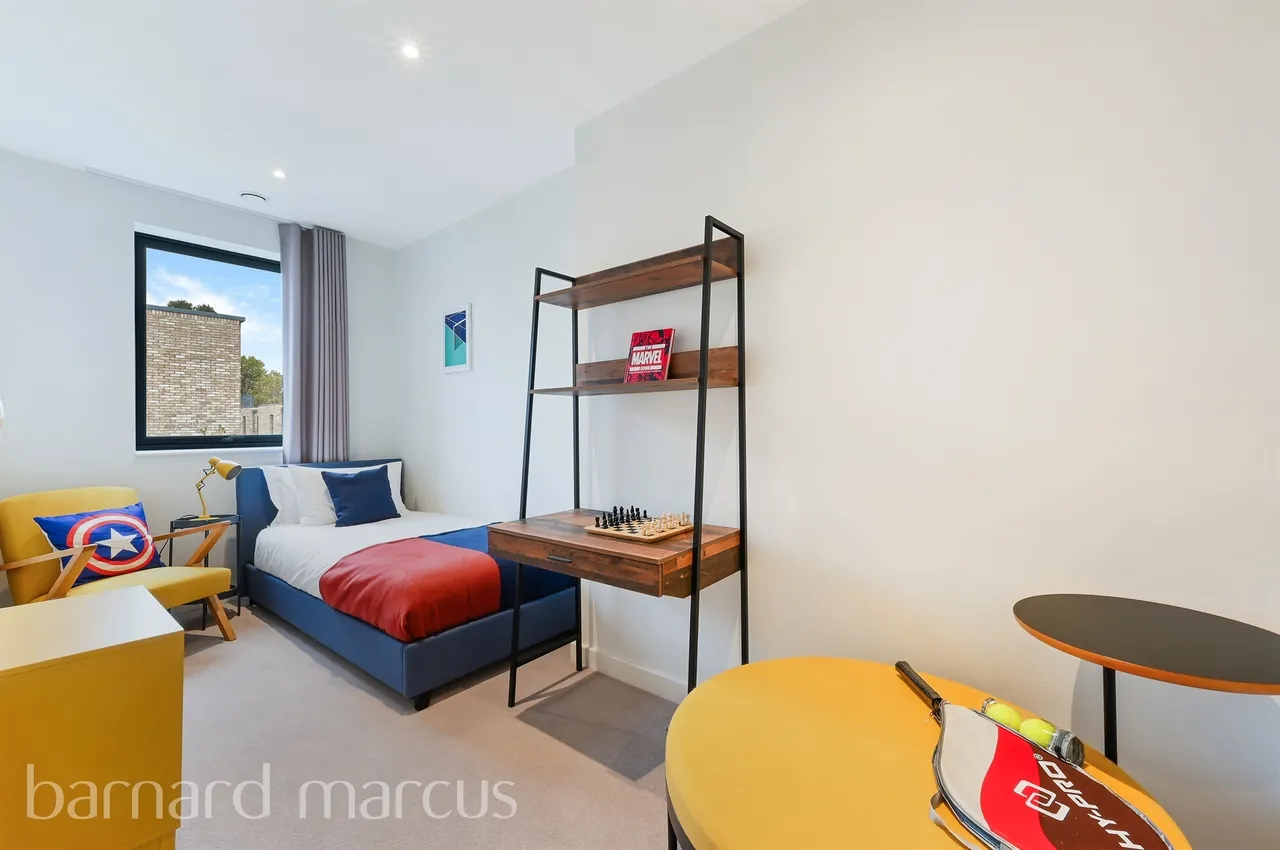 Beatrice Place, London, SW19, photo 11