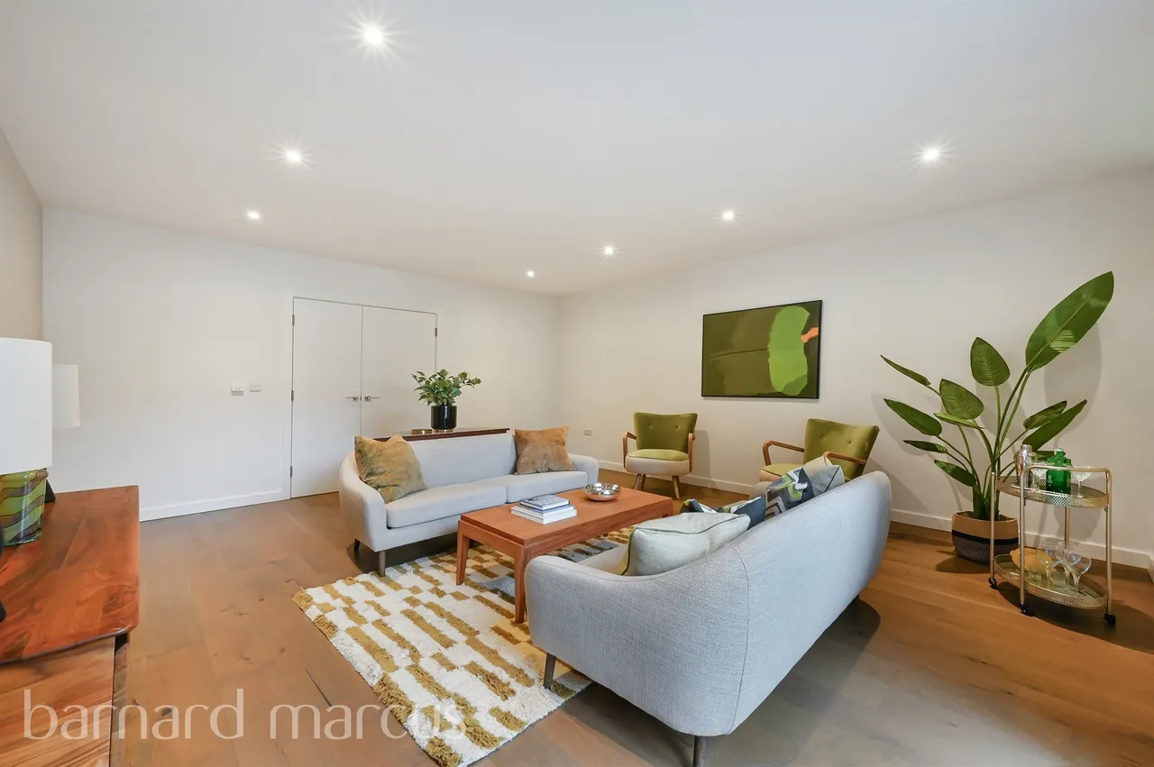 Beatrice Place, London, SW19, photo 6
