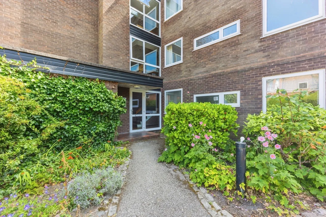Harboro Road, Sale, Greater Manchester, M33, photo 8