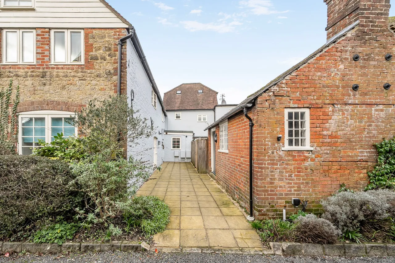 The Rockeries, Midhurst, GU29, photo 11