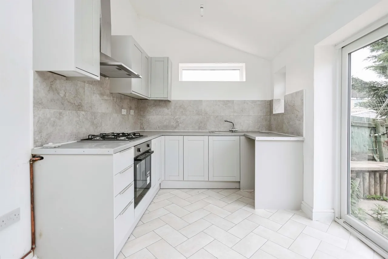 3 bed house for sale — The Roundabout, Birmingham