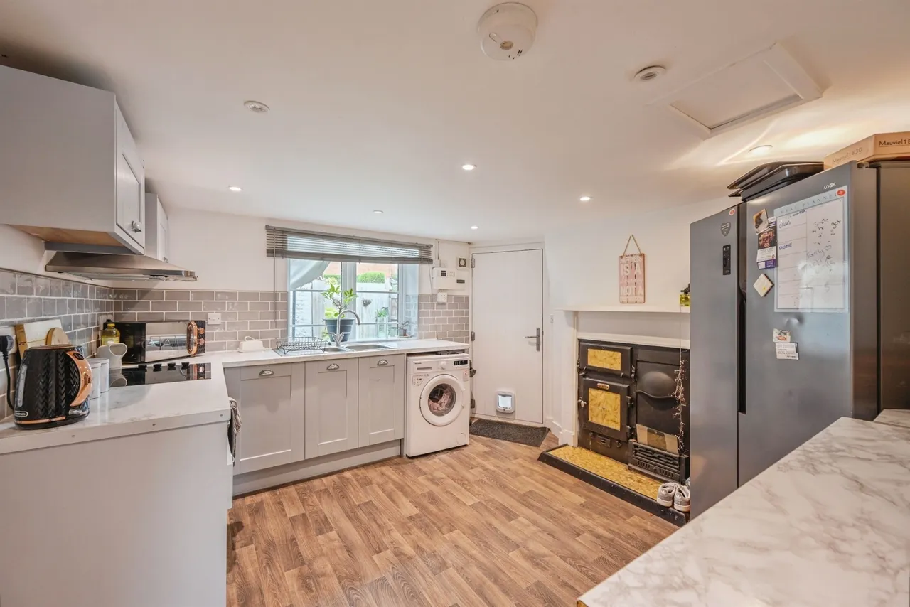 Cheadle Road, Uttoxeter, ST14, photo 6