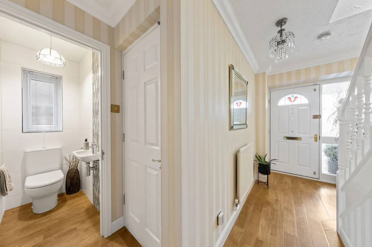 Pendle Gardens, Culcheth, Warrington, Warrington, WA3 4LU, photo 10
