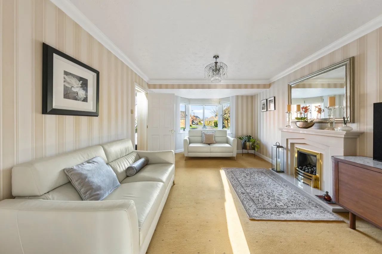 Pendle Gardens, Culcheth, Warrington, Warrington, WA3 4LU, photo 3