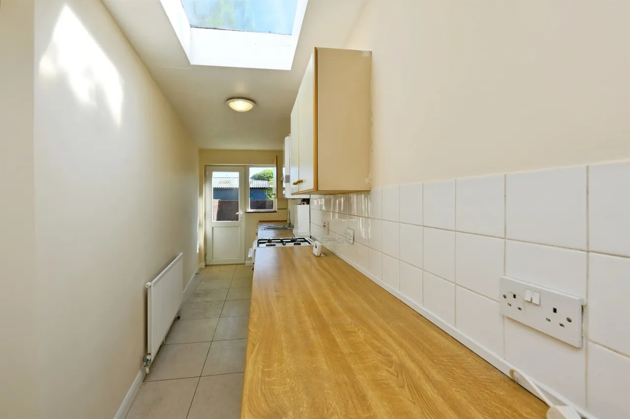 Watton Road, Ware, SG12, photo 10
