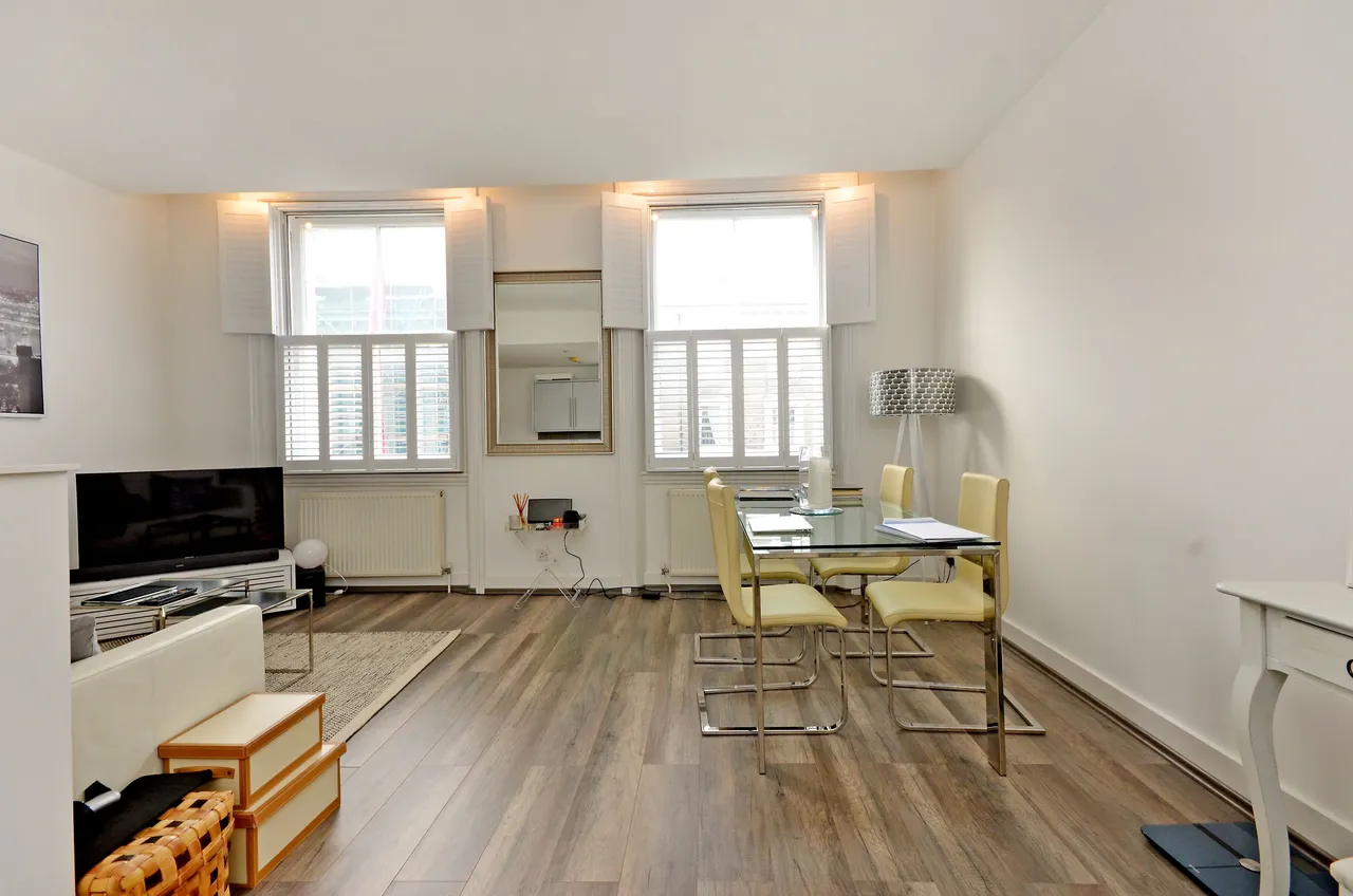 Flat 3, 17 Finborough Road, London, photo 6