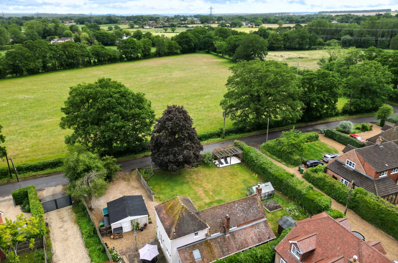 West Heath, Baughurst, Tadley, Hampshire, RG26 5LE, photo 22