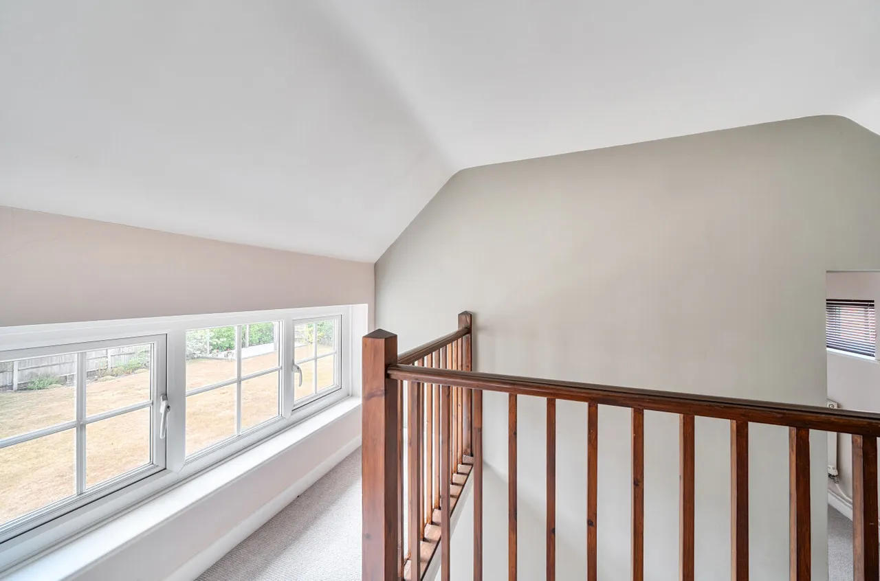 West Heath, Baughurst, Tadley, Hampshire, RG26 5LE, photo 13