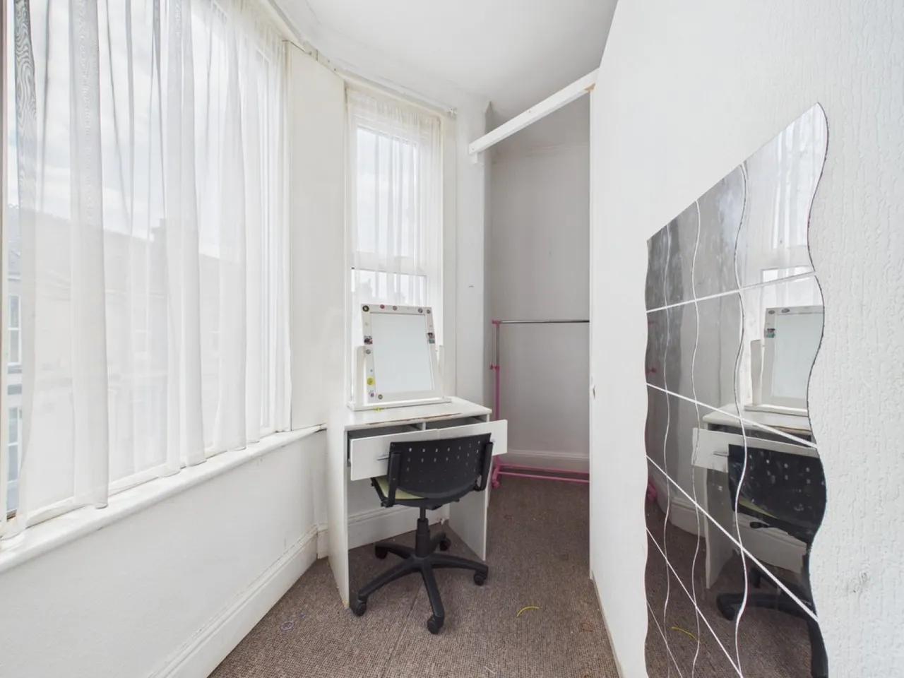 St Leonards Road, Cattedown, Plymouth, photo 9