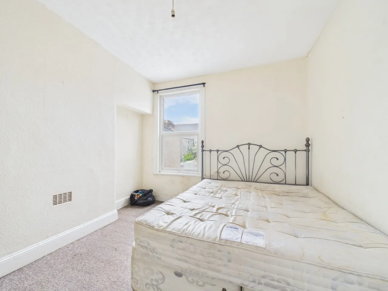 St Leonards Road, Cattedown, Plymouth, photo 5