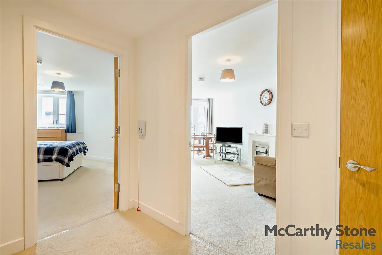 Kenn Road, Clevedon, BS21, photo 6