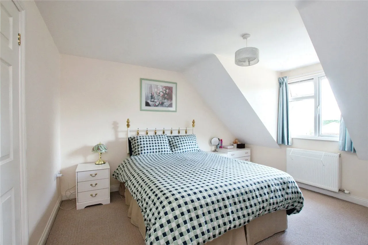 Hightown Road, Ringwood, BH24, photo 8