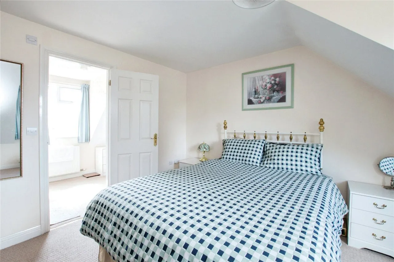 Hightown Road, Ringwood, BH24, photo 5