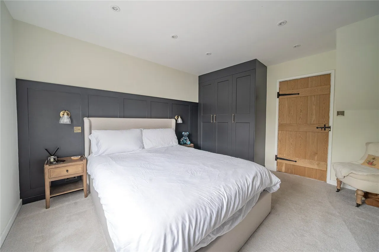 Sturton Lane, Garforth, LS25, photo 5