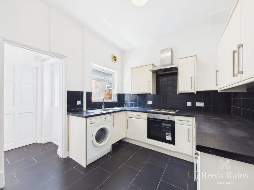Sunny Grove, Sharp Street, East Yorkshire, HU5, photo 2