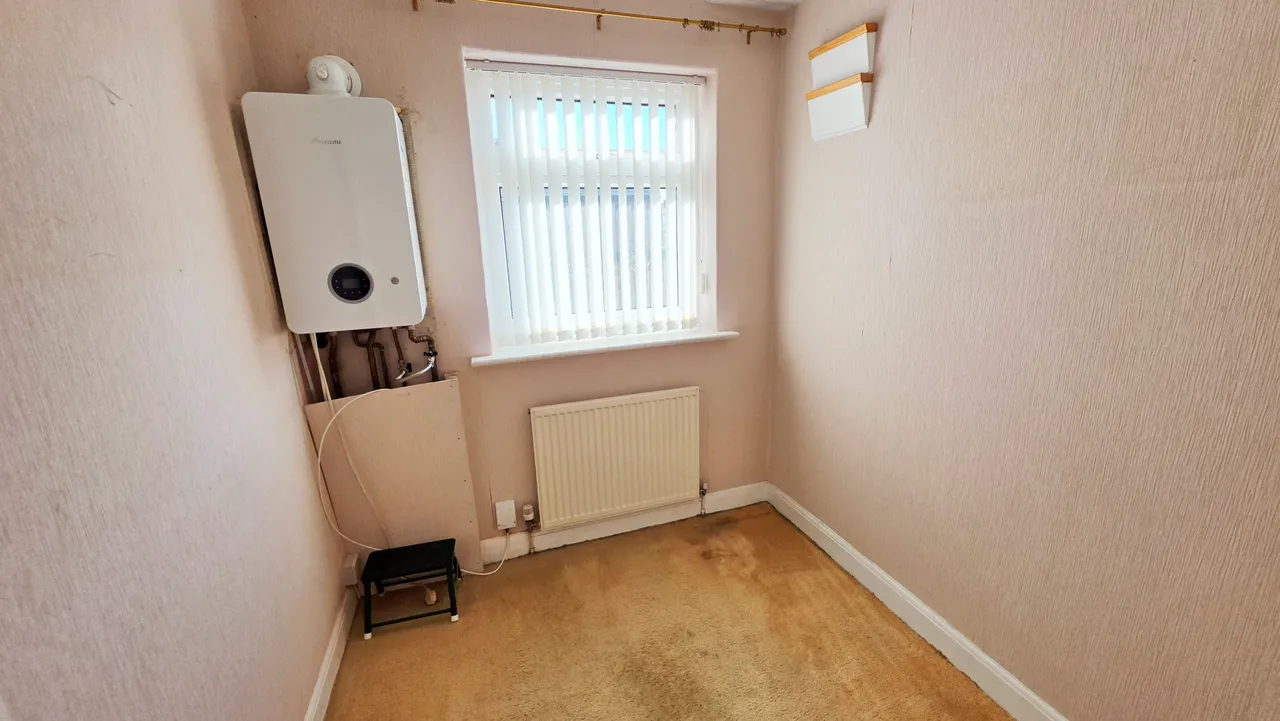 Sunnyside Road, Droylsden, M43, photo 11