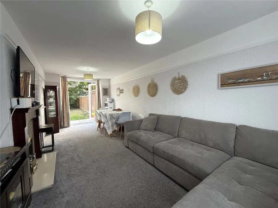 Bartelotts Road, Slough, SL2, photo 3