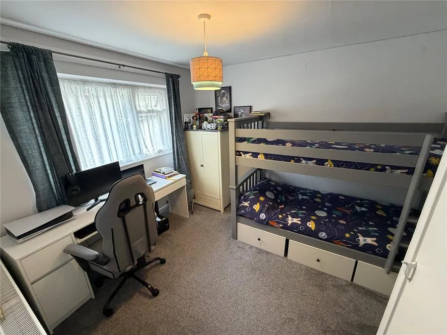 Bartelotts Road, Slough, SL2, photo 7