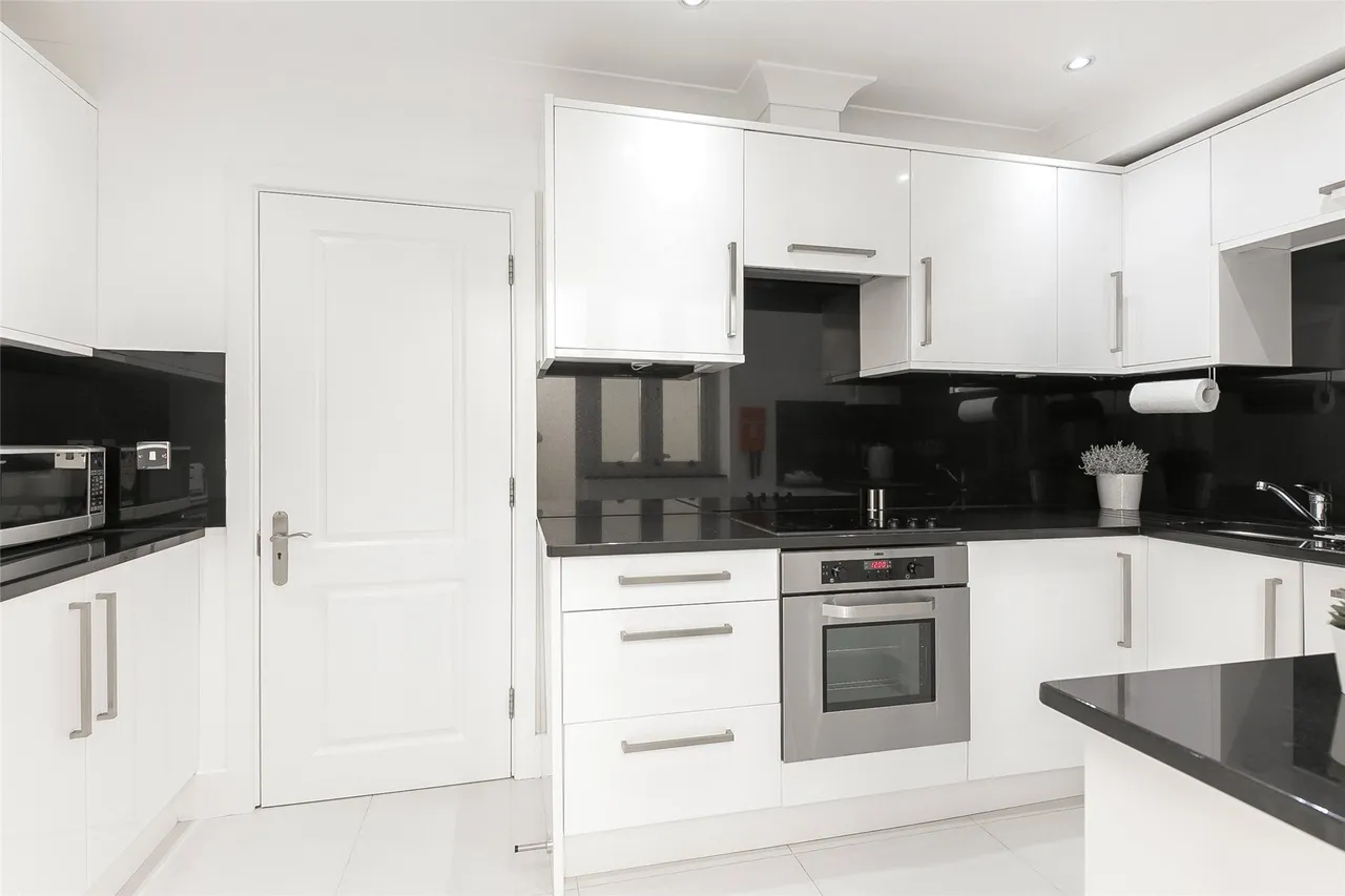 Chilworth Court, London, W2, photo 2