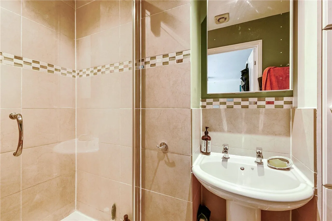 Victoria Road, Winchester, SO23, photo 16