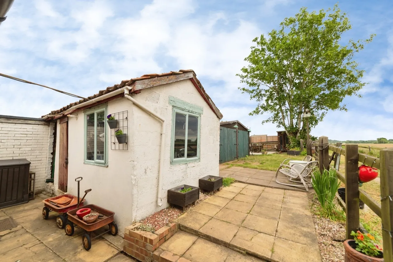 Vinegar Hill, Hatch, Sandy, Bedfordshire, SG19, photo 16
