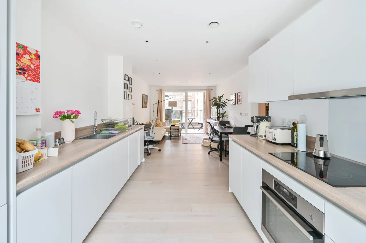 2 Marshal Apartments, 10 Wyndham Road, London, photo 6