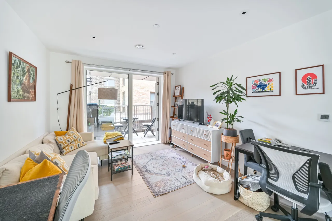 2 Marshal Apartments, 10 Wyndham Road, London, photo 4