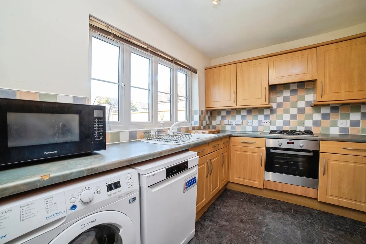 Lynton Drive, Sutton-in-Ashfield, Nottinghamshire, NG17, photo 8
