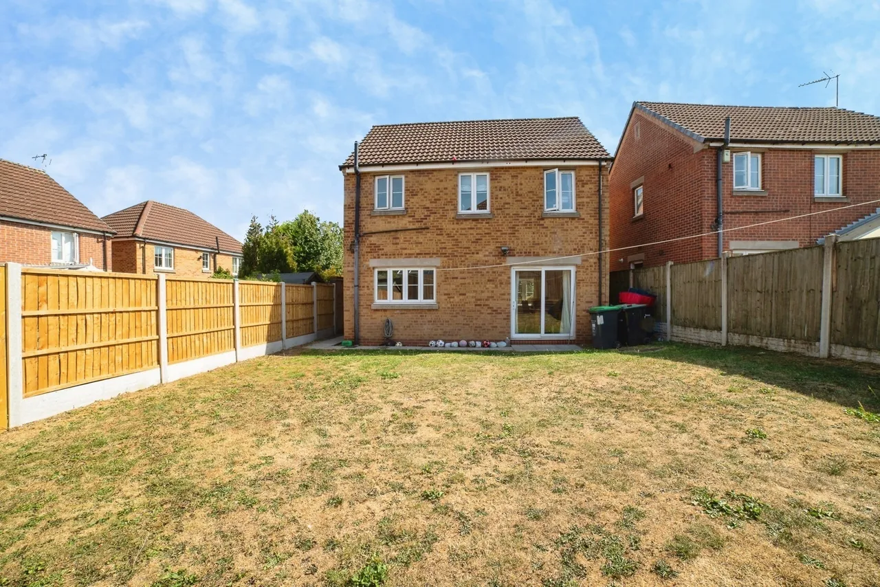 Lynton Drive, Sutton-in-Ashfield, Nottinghamshire, NG17, photo 18