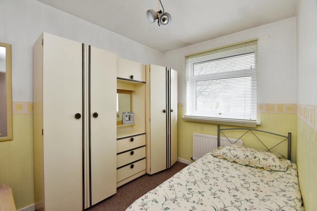 Palatine Drive, Newcastle, Staffordshire, ST5, photo 9