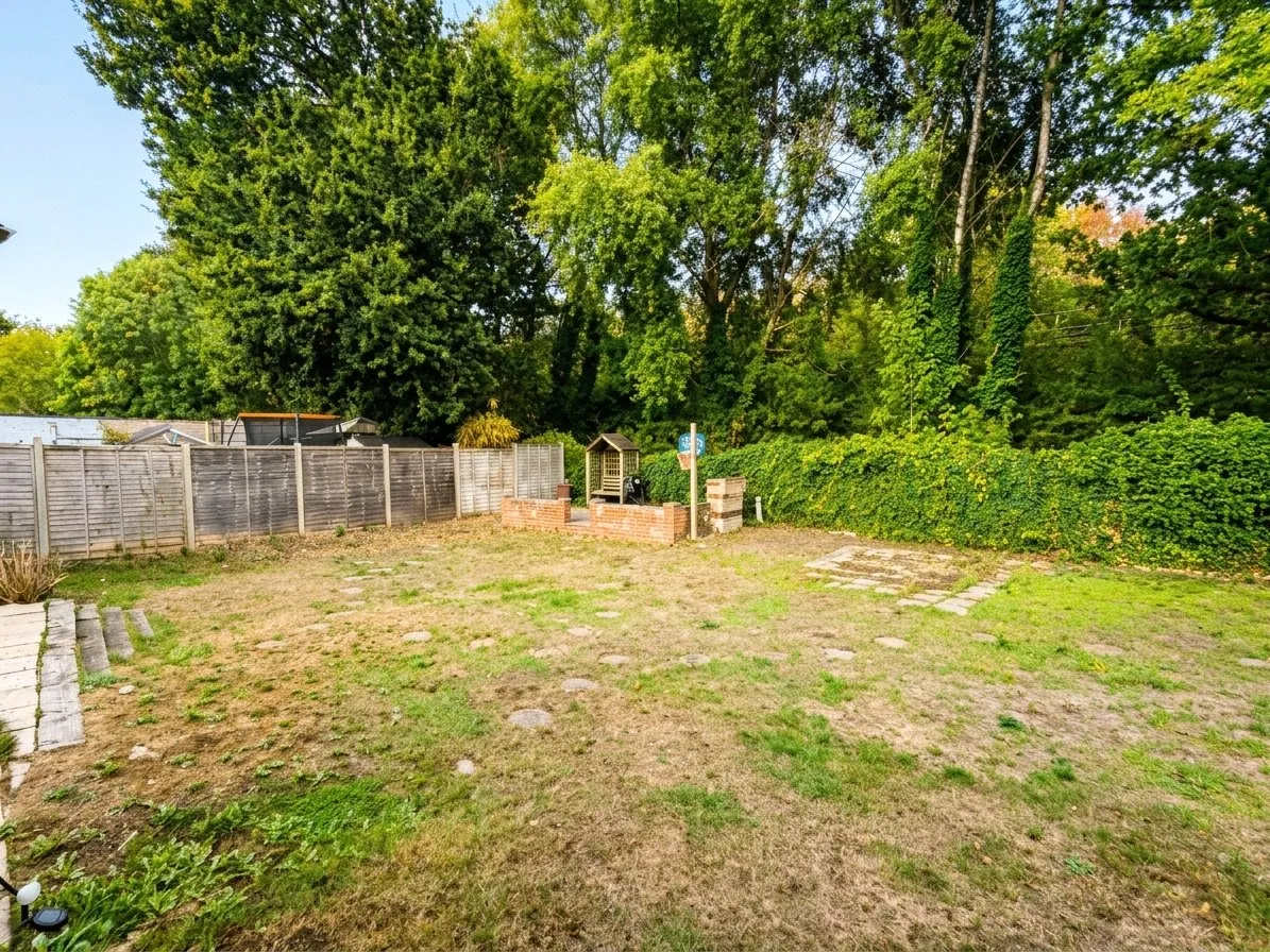 Ainger Close, Aldershot, GU12, photo 15