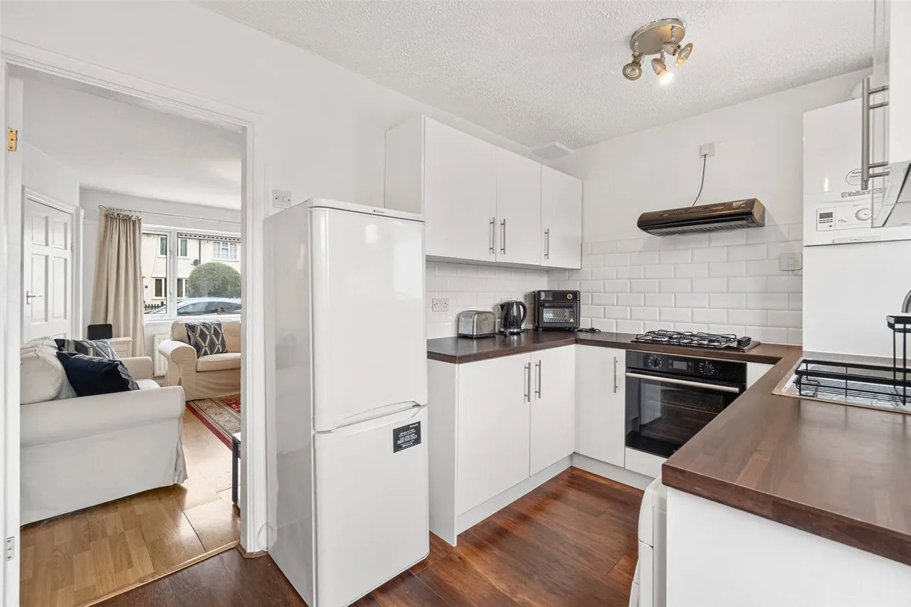 Broome Road, Hampton, TW12 2PU, photo 4