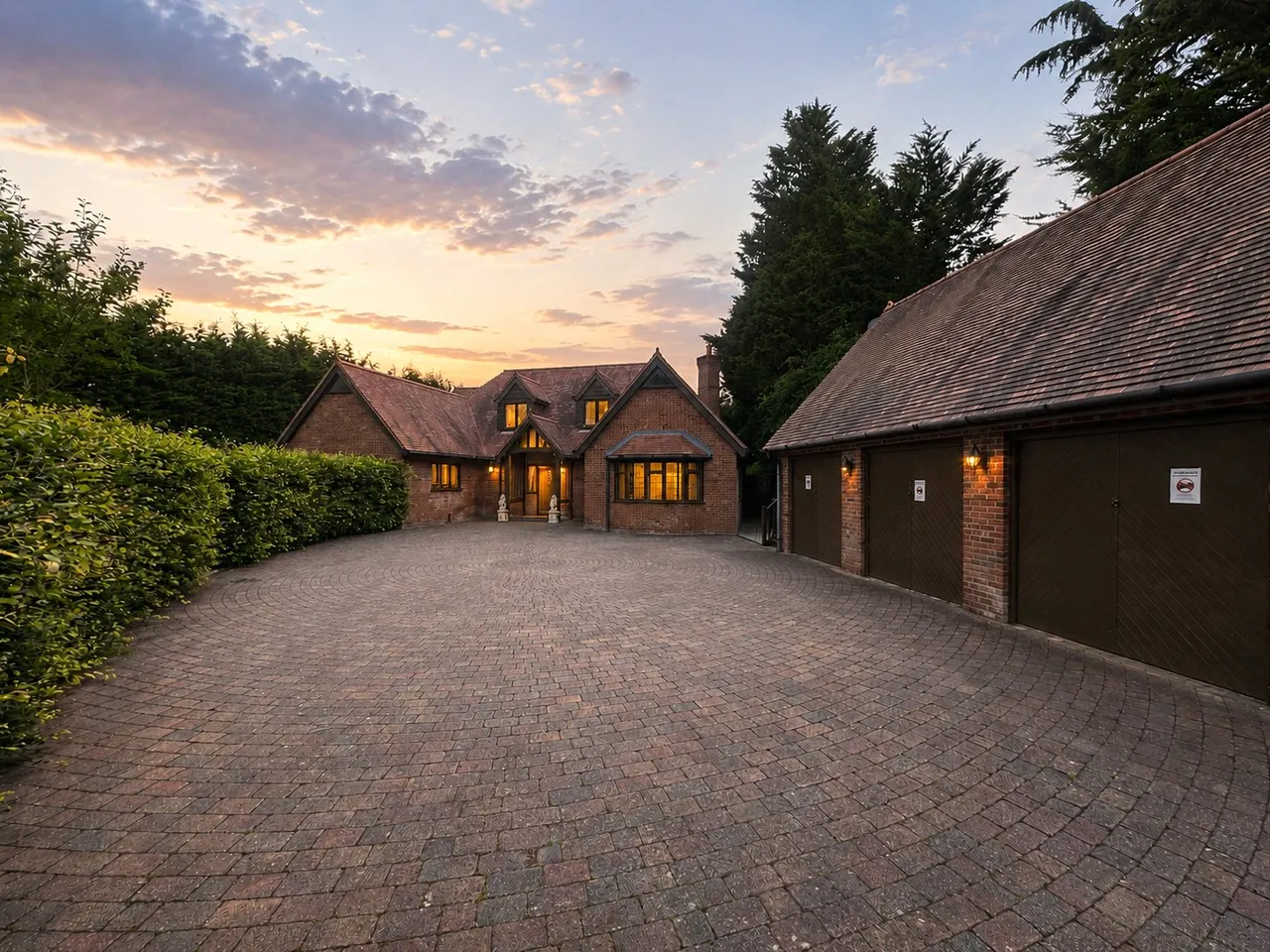 5 bed house for sale, Matchams Lane, Hurn, BH23