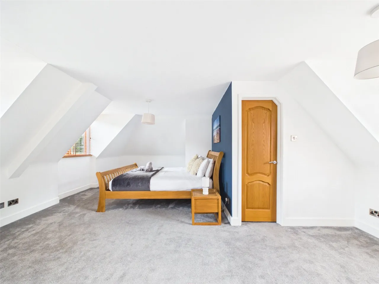 Matchams Lane, Hurn, BH23, photo 12