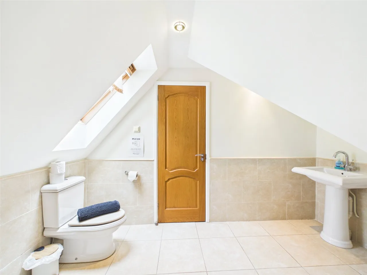 Matchams Lane, Hurn, BH23, photo 16