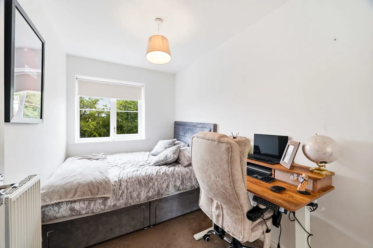 Greylag Gardens, Shenley Brook End, Milton Keynes, Milton Keynes, MK5 7GX, photo 19