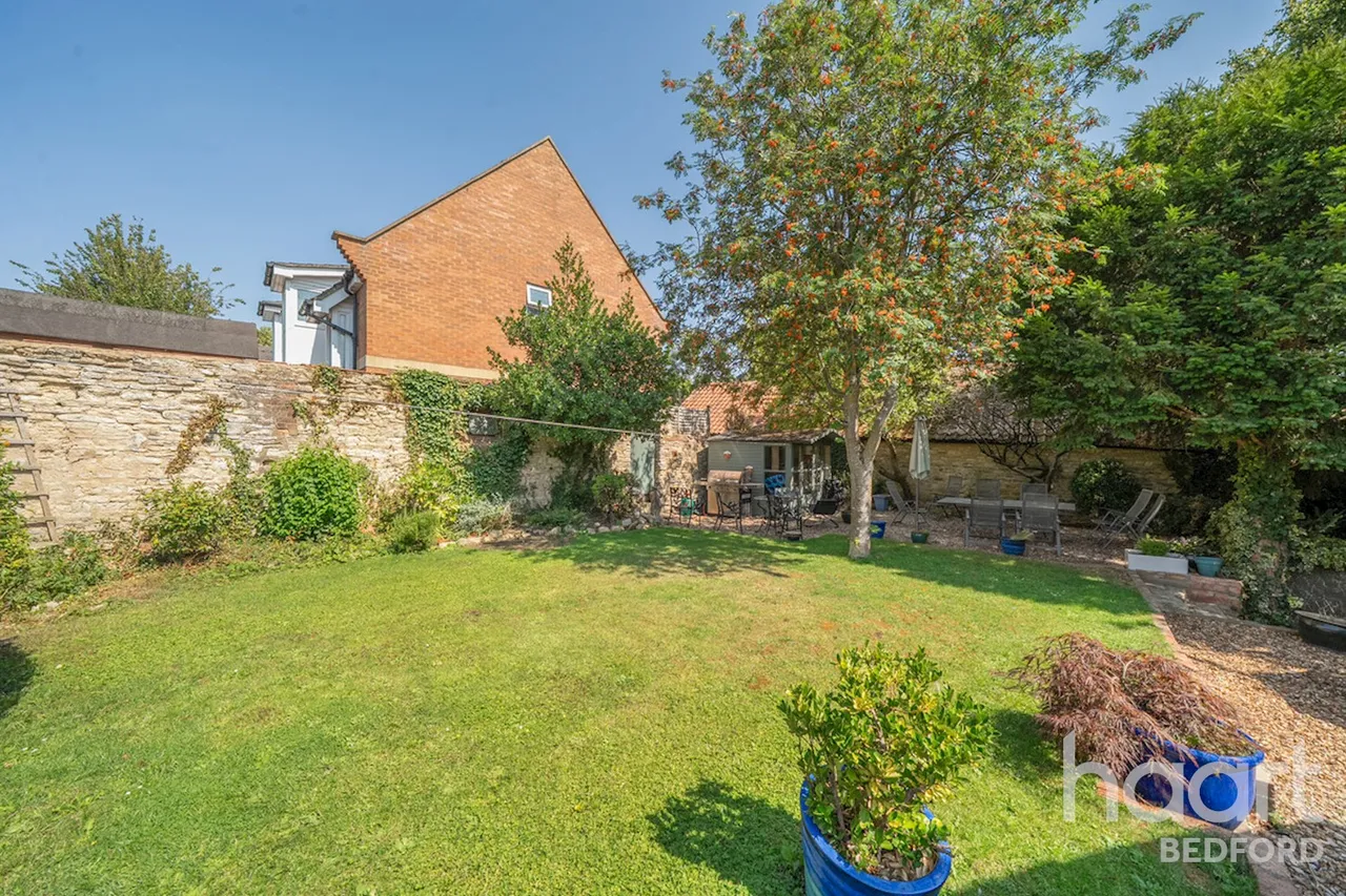 Little Street, Rushden, NN10, photo 18