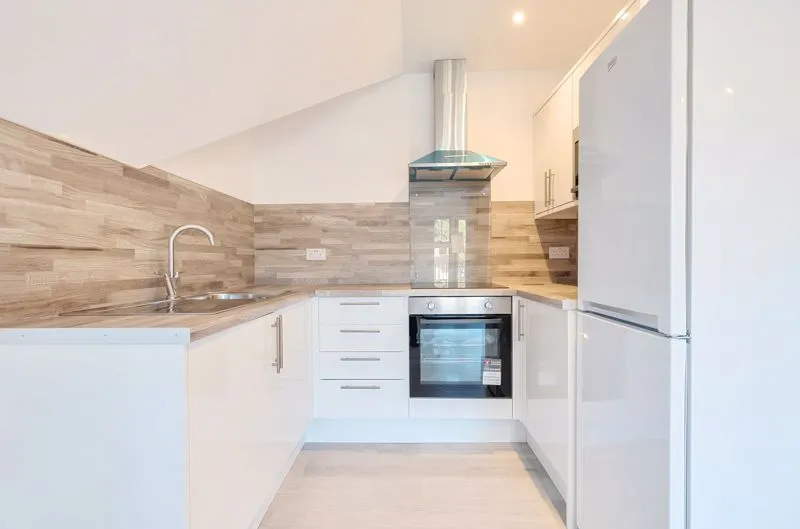 Brighton Road, Purley CR8 4HF, photo 7