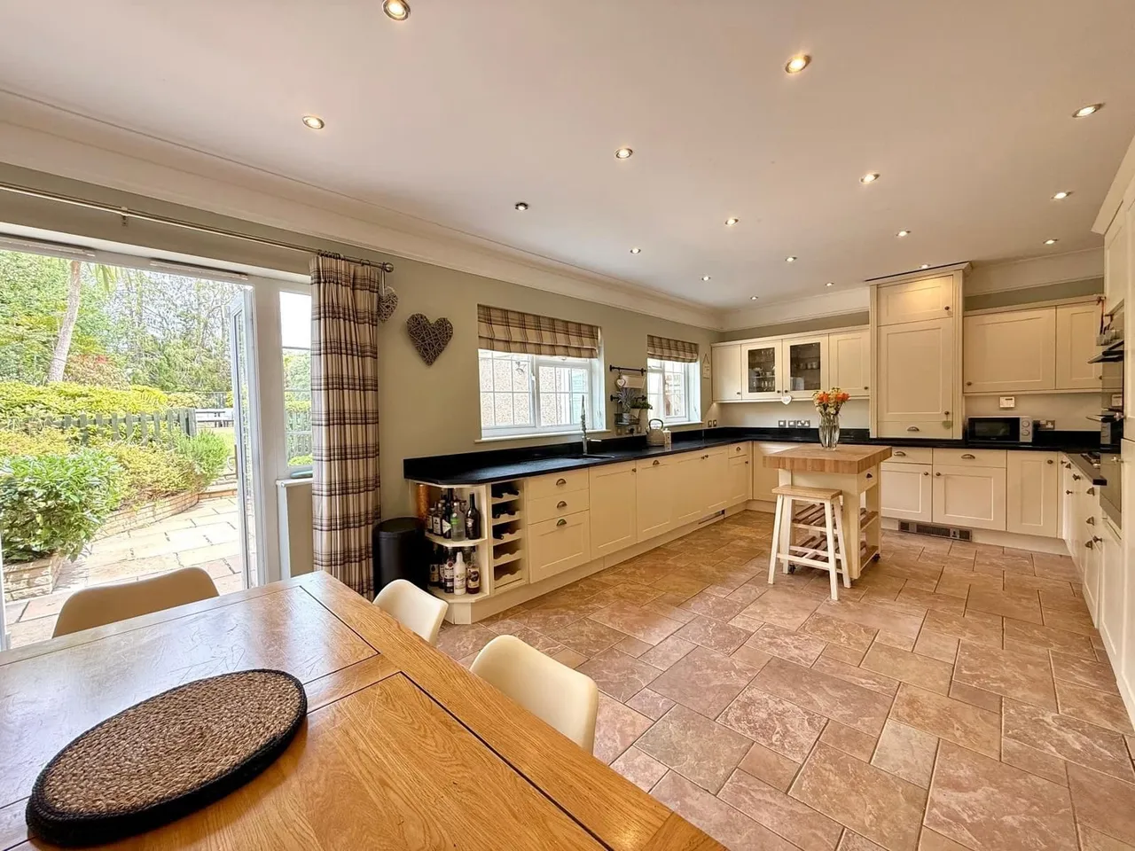 Marlborough Road, Swindon, SN3, photo 4