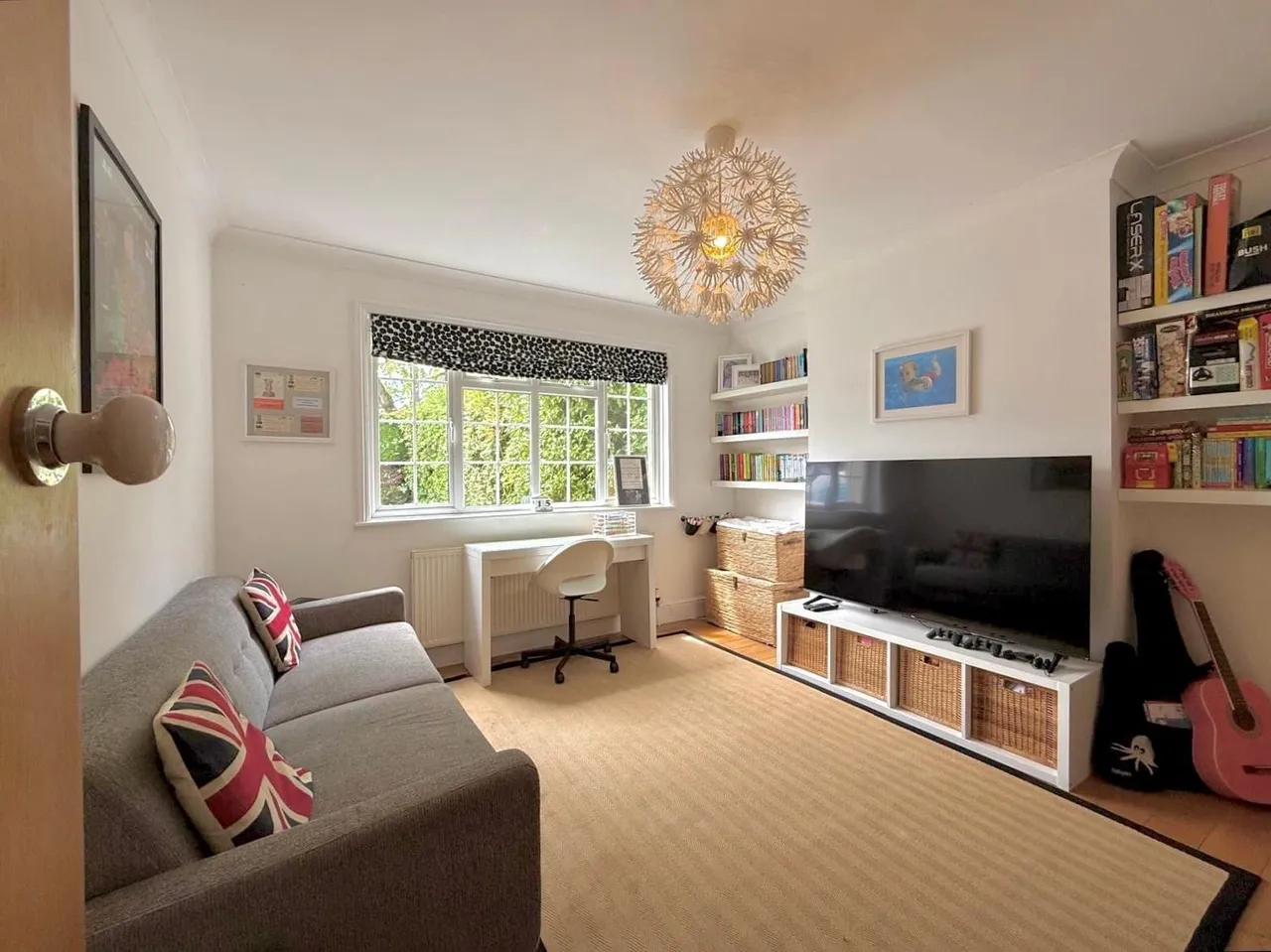 Marlborough Road, Swindon, SN3, photo 7