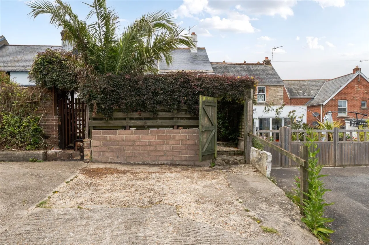 Court Road, Swanage, BH19, photo 13