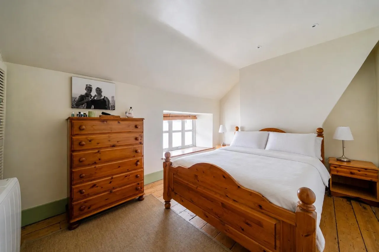 Court Road, Swanage, BH19, photo 6