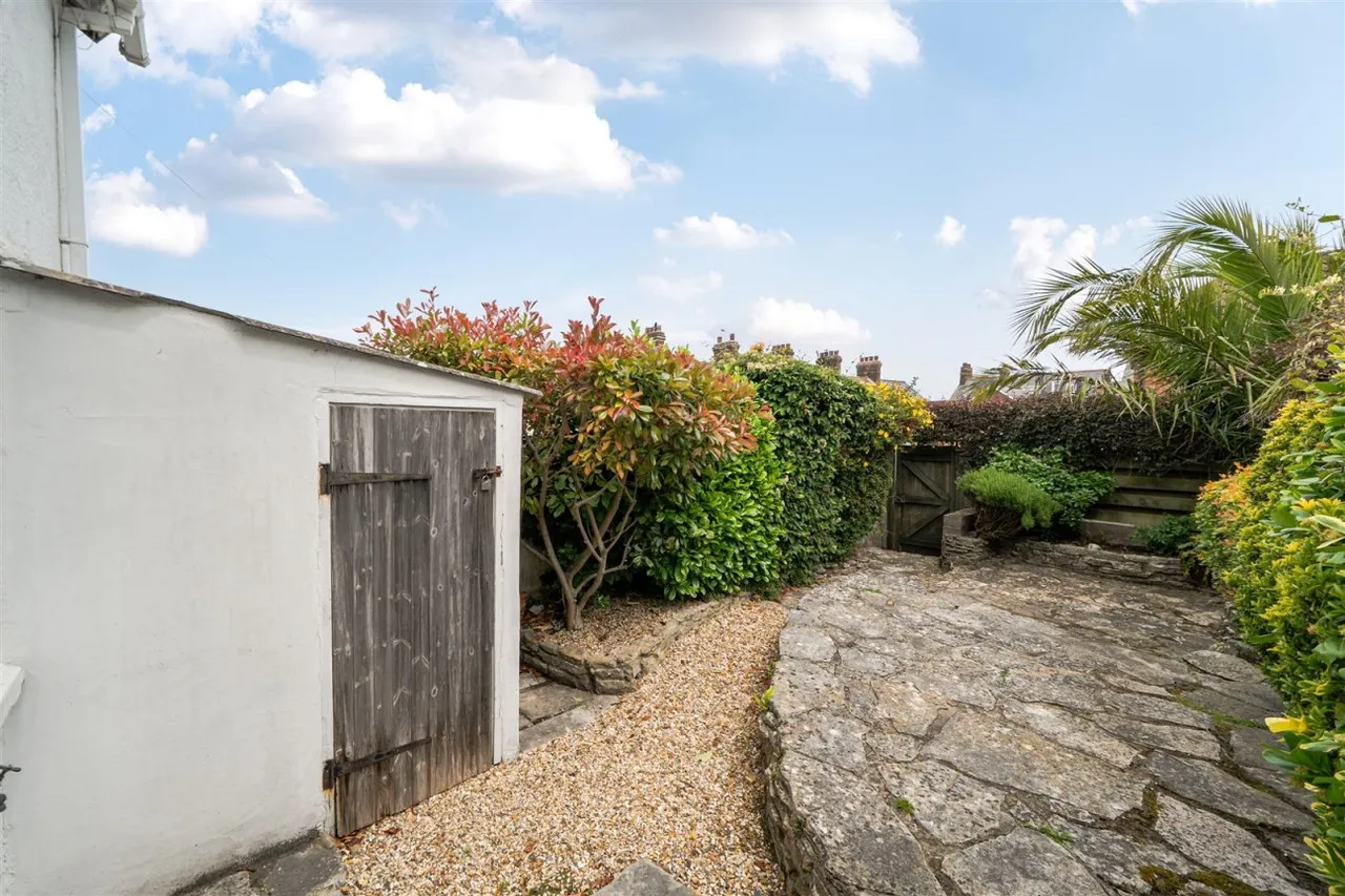 Court Road, Swanage, BH19, photo 21