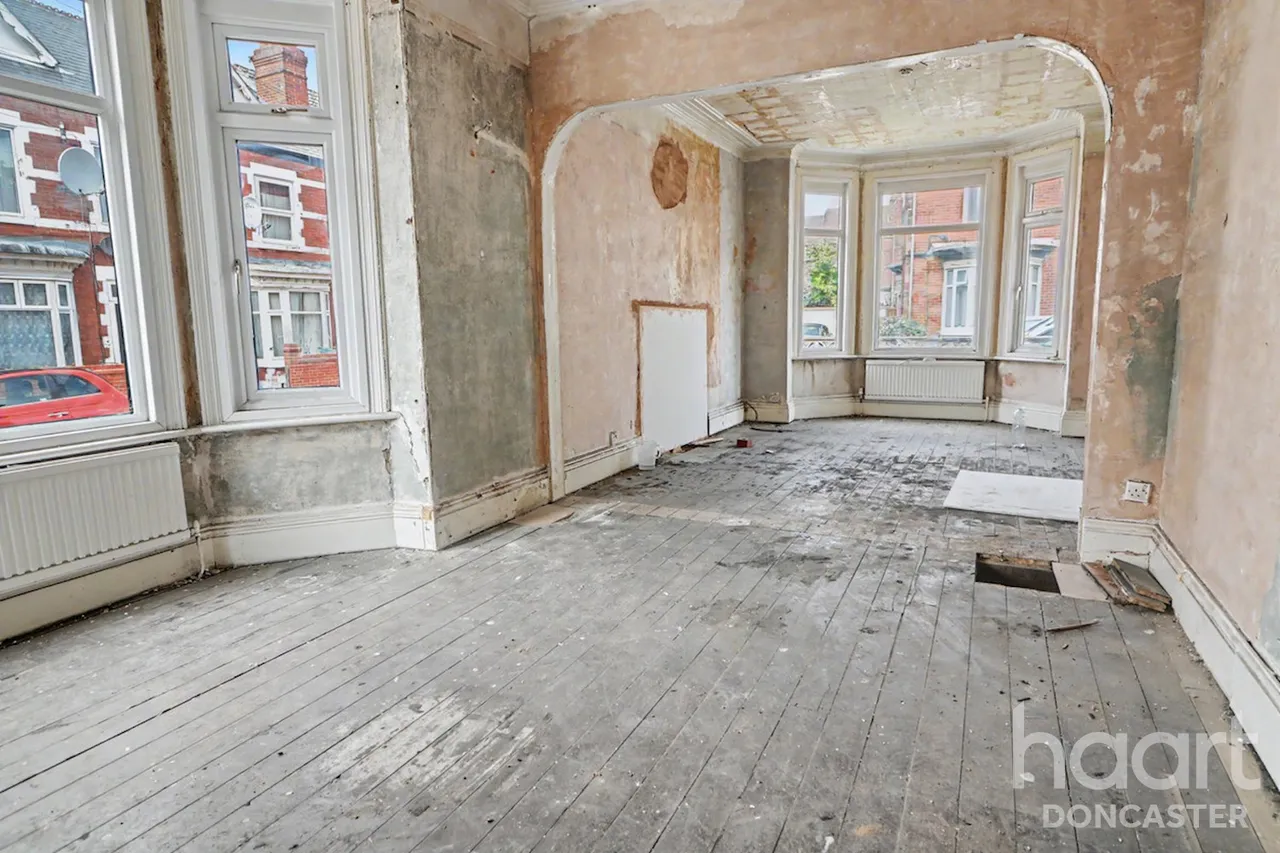 St Vincent Avenue, Wheatley, DN1, photo 5