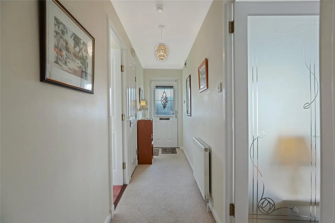Milton Crescent, TROON, Ayrshire, KA10, photo 2